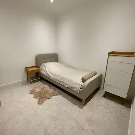 Daire 3-beds, 2-bath Seaside